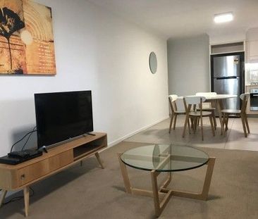 Fully Furnished City Apartment â Walk to South Bank & West End - Photo 4