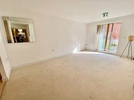 2 bedroom apartment to rent - Photo 2