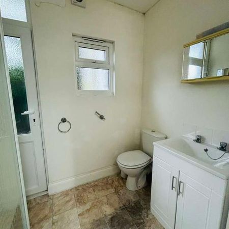 Beachfield Court, Penzance, TR18 - Photo 3