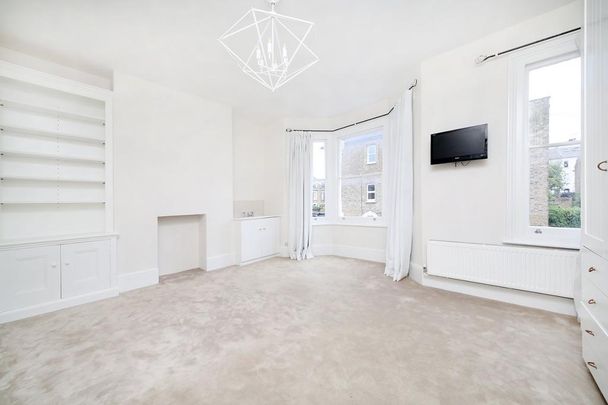 5 bedroom terraced house to rent - Photo 1