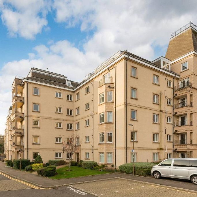 2 bed flat for rent in Morningside - Photo 1