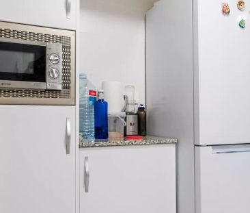 Room in a shared 3-bedroom apartment for rent in Aiora, Valencia, all bills included - Foto 6
