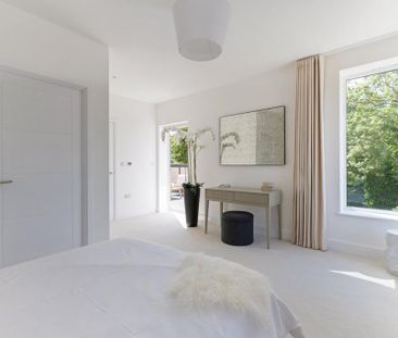 4 bedroom terraced house to rent - Photo 2