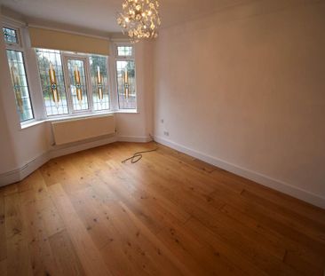 3 bedroom link detached house to rent - Photo 5