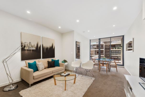 Fantastic Stylish Modern Apartment - Photo 1