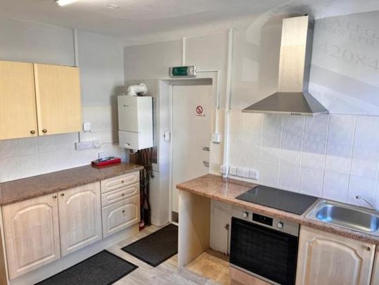 1 bedroom flat to rent - Photo 1