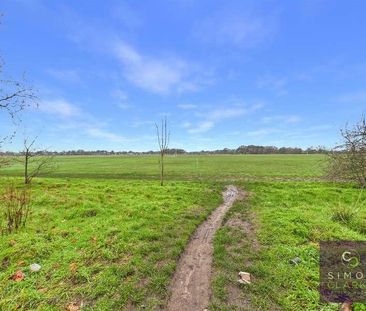 Aldersbrook Road, London, E12 - Photo 4