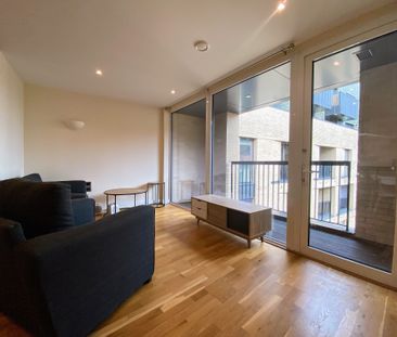 Burgess Springs, Chelmsford - Photo 4