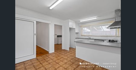 Family Home in Ideal Location - Photo 5