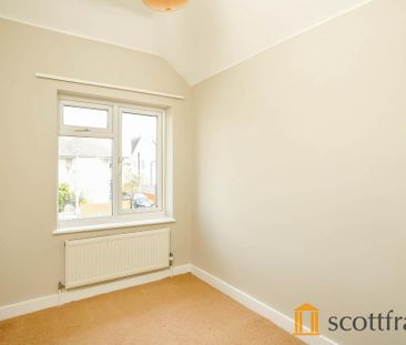 3 bedroom terraced house to rent - Photo 2
