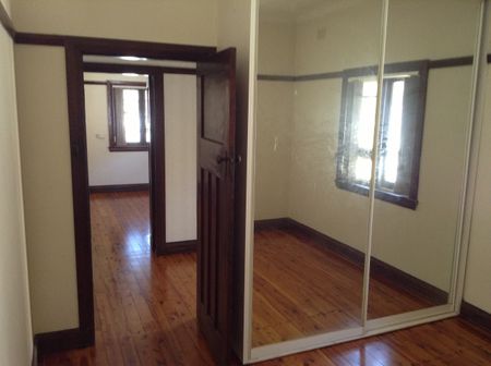 3 Indiana Avenue, Belfield NSW 2191 - House For Rent | Domain - Photo 2