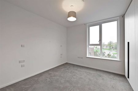 Stunning Modern Two-Bedroom Apartment | Premium Finish | Excellent Location - Photo 2