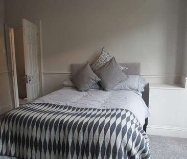 Portland Road Unit 2 - Photo 6