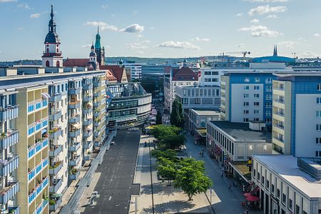 1-Raum-Wohnung mit Einbauküche direkt im Zentrum - Foto 4