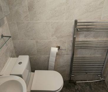3 Bed Terraced House, Winsdon Road, LU1 - Photo 6