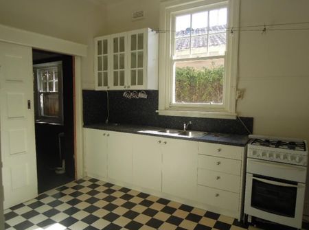 53A Ercildoune Street CAULFIELD NORTH - Photo 4