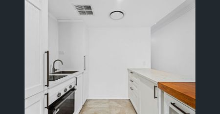 Stunning Waterfront Living - Photo 3