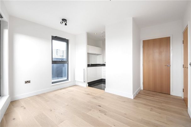 Green Lanes Walk, London, N4 2GA - Photo 1