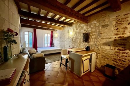 A louer grand studio meublé - Photo 3