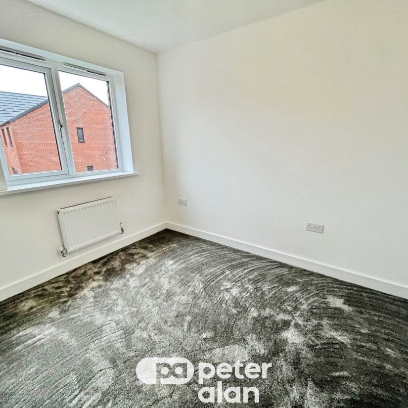 Dolomite Close, NEWPORT - Photo 1