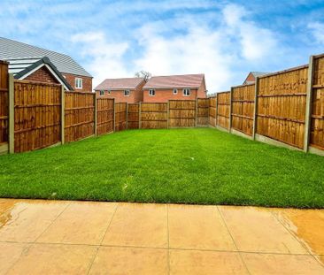 3 bedroom semi-detached house to rent - Photo 4