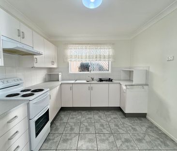 18 Railway Street, Merewether - Photo 2