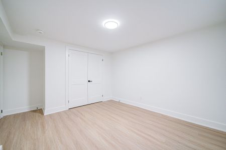 For Lease - (LOWER) 705 Glenforest Street, Oshawa, Ontario - Photo 2