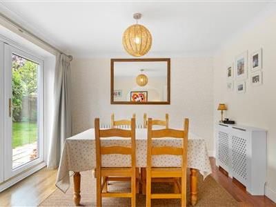 Coates Avenue, SW18 - Photo 3