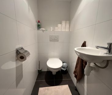 Te huur: Appartement Prins Hendrikstraat 17 C in Den Haag - Foto 2