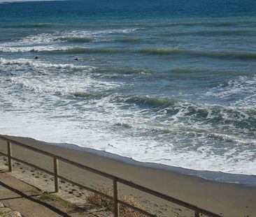 Apartment in Estepona, Costa del Sol - Photo 1