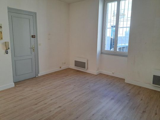 Location Appartement 1 pièce 35m² BORDEAUX 33000 - Photo 1
