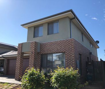 Fabulous 4Br Double Story Home in Truganina! - Photo 4