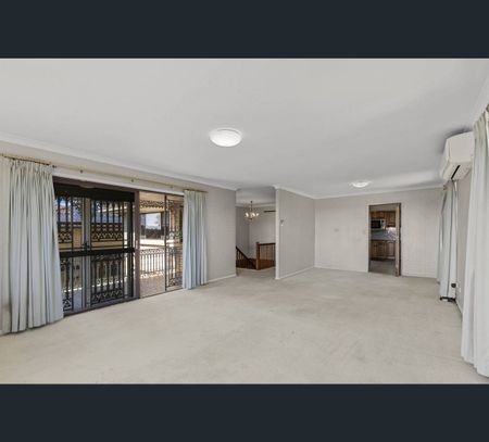 36 Streeton Parade, Everton Park, Qld 4053 - Photo 5