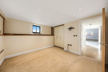 Queens Farm Road, Kent, London - Photo 4