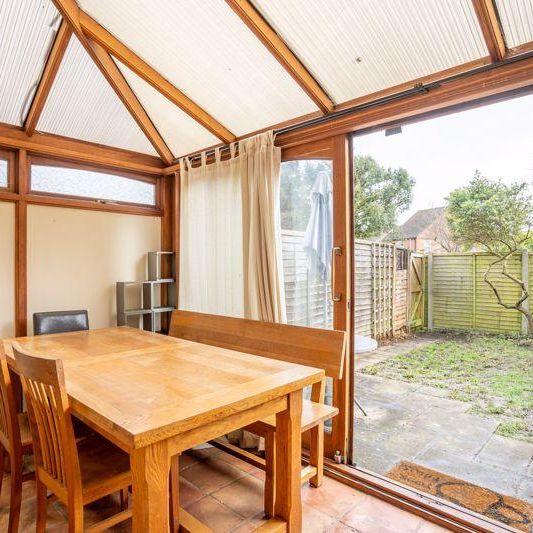 3 bedroom terraced house to rent - Photo 1