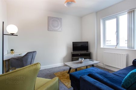 Apartment 610 College Court Central, 56 King Street, Belfast, BT1 6BZ - Photo 4