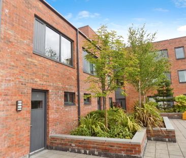 39 Manor House, Longstone Street, Lisburn, BT28 1ER - Photo 1