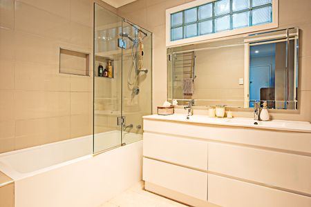 1 Ashbury Court, Mount Waverley VIC 3149 - House For Rent | Domain - Photo 4