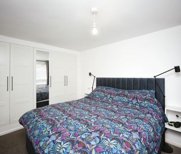 Dunnington Avenue, Kidderminster - Photo 2