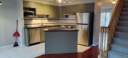 For Lease - 5530 Glen Erin Drive Unit# 76, Mississauga, Ontario - Photo 4