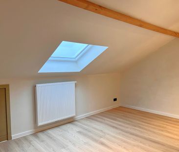 Volledig gerenoveerde woning met 3 slaapkamers en grote tuin. - Photo 4