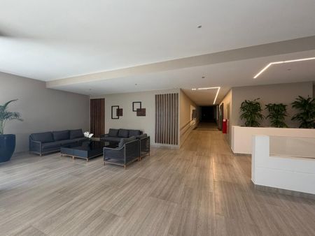 Apartment – Middle Floor Apartment in Nueva Andalucía - Photo 4