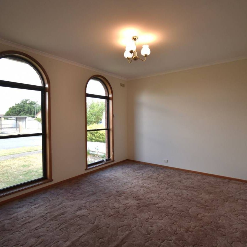 Solid and spacious - The best on offer! - Photo 1