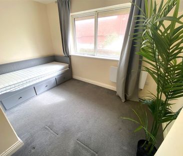 Library Terrace, Library Road, Dun Laoghaire, Co. Dublin - Photo 4