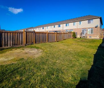 For Lease - 33 Fairgrounds Drive, Hamilton, Ontario - Photo 2