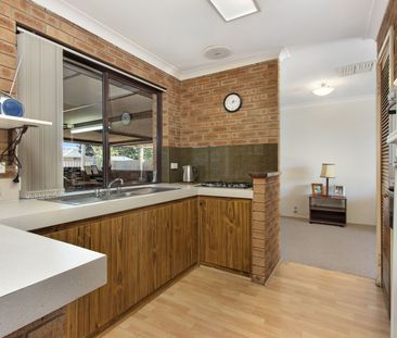Spacious 3 Bedroom Home in Rockingham - Photo 1