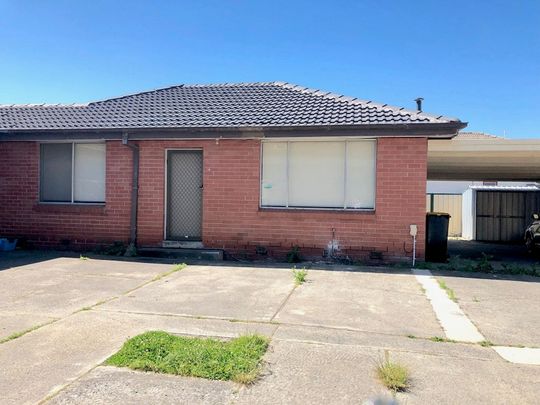 Freshly Updated Two Bedroom Unit - Photo 1