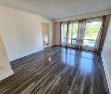 For Lease - 3334 Tallmast Crescent, Mississauga, Ontario - Photo 3