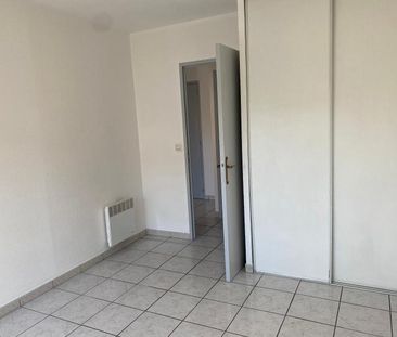 Location Appartement 3 pièces 62m² ST MAXIMIN LA STE BAUME 83470 - Photo 5