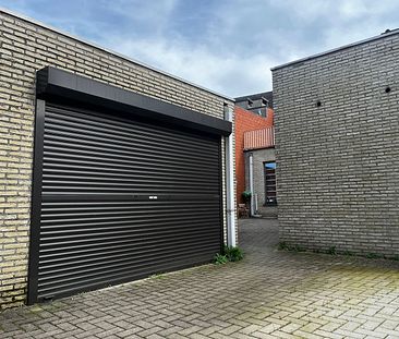 Ruim duplex-appartement met 3 slaapkamers, terras en garage in het centrum van Meerhout. - Foto 6